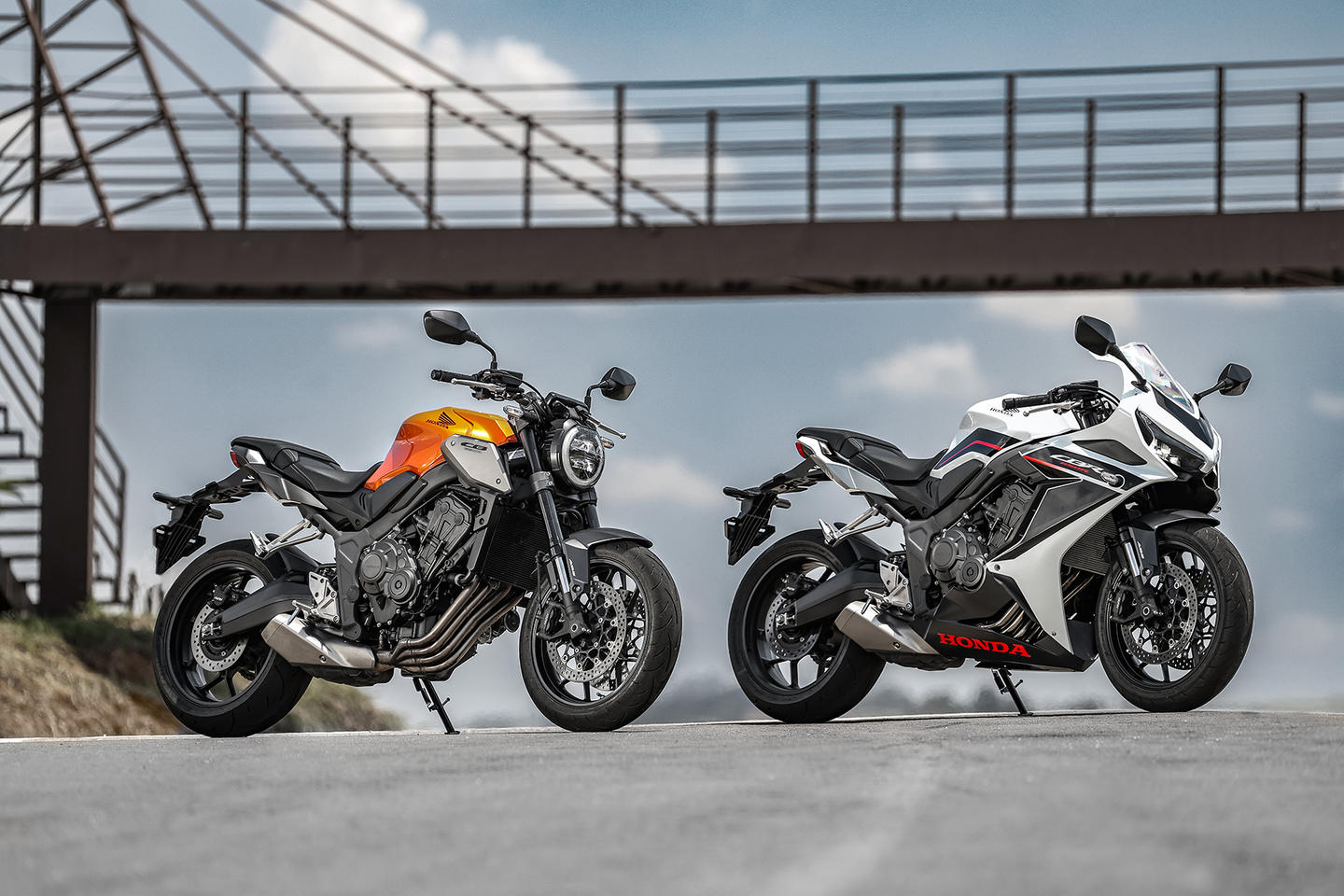 Honda CB 650R e CBR 650R 2024: novas opções de cores e acabamento definem a nova versão da naked e da esportiva 