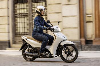 Honda Biz 125 2025
