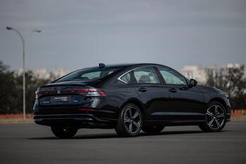 Accord Advanced Hybrid: conectividade aprimorada 