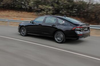 Accord Advanced Hybrid: conectividade aprimorada 