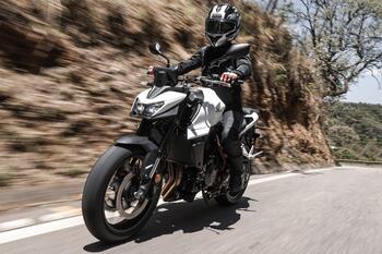 CB750 Hornet_2026_IMAGENS