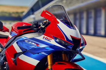 CBR1000RR-R Fireblade SP 2026