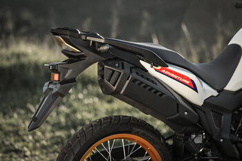 XRE300 Sahara