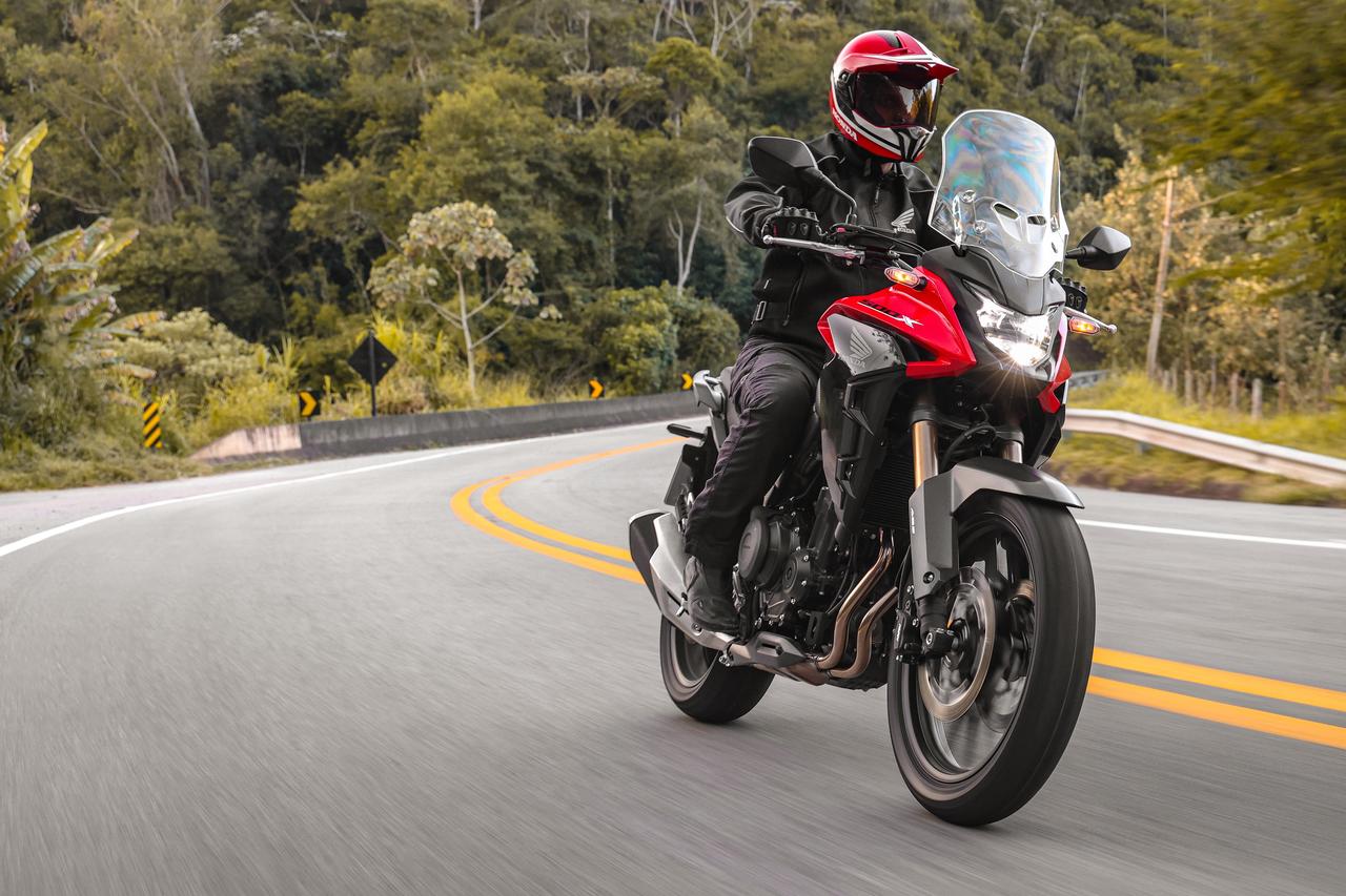 Honda CB 500X e CB 500F 2023 trazem importantes novidades técnicas para  evoluir em performance e segurança - Honda Sala de Imprensa