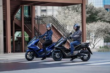 PCX - Motocicletas - Honda Sala de Imprensa