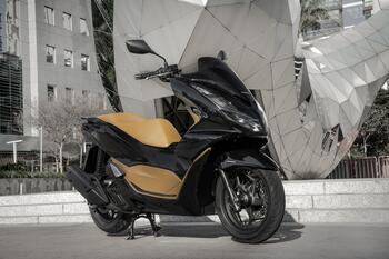 PCX - Motocicletas - Honda Sala de Imprensa